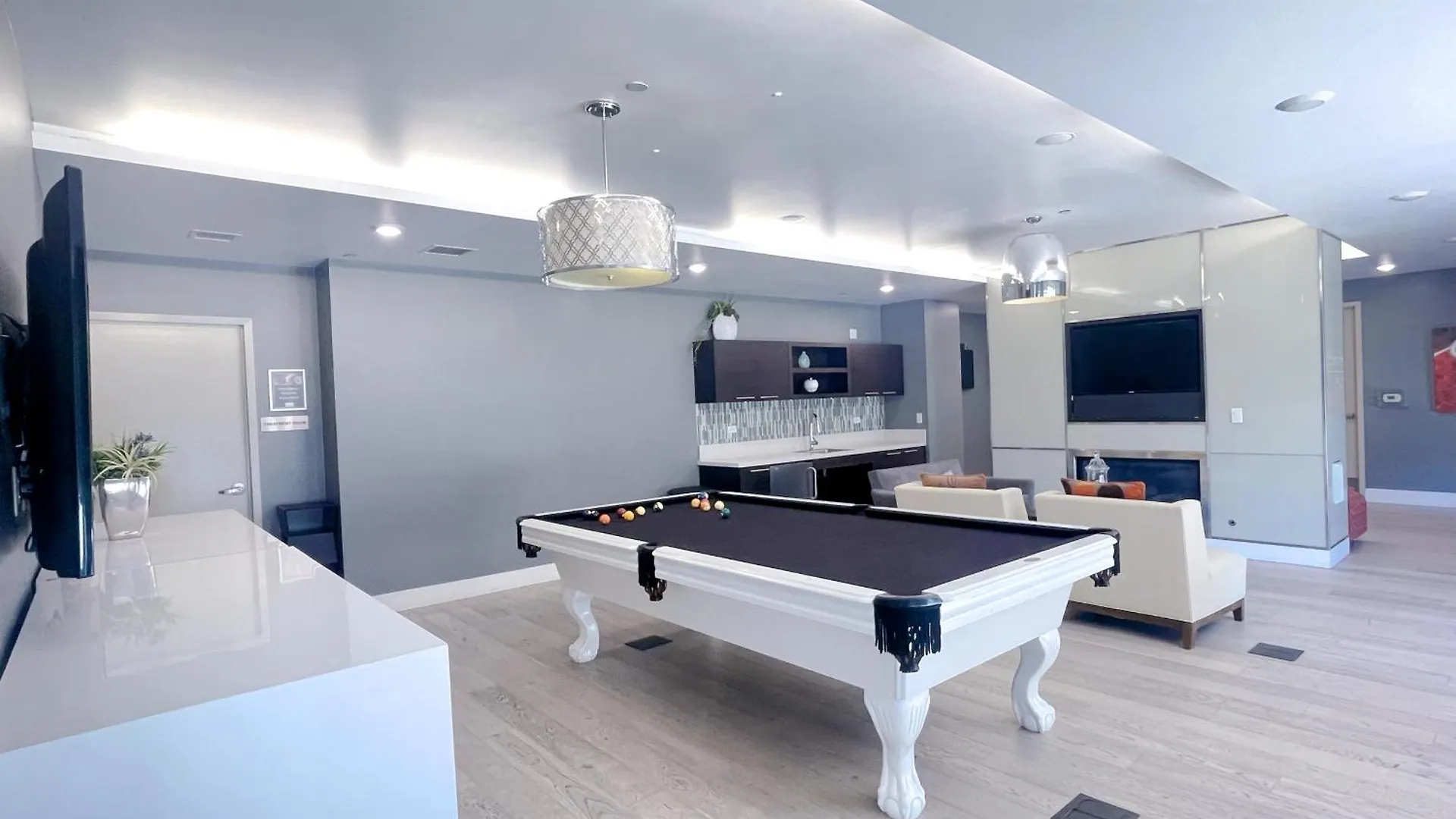 Oceanview 25Th Floor Luxury Penthouse Apartment Santa Ana 0*,