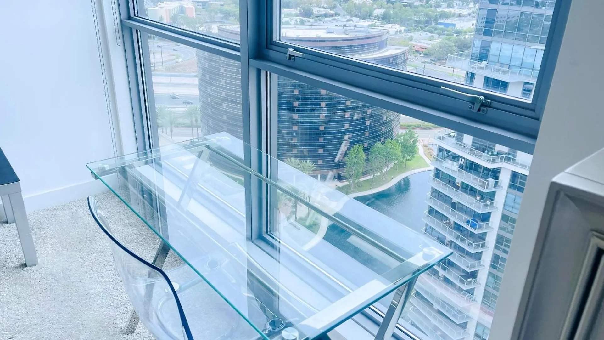 Oceanview 25Th Floor Luxury Penthouse Apartment Santa Ana 0*,  United States
